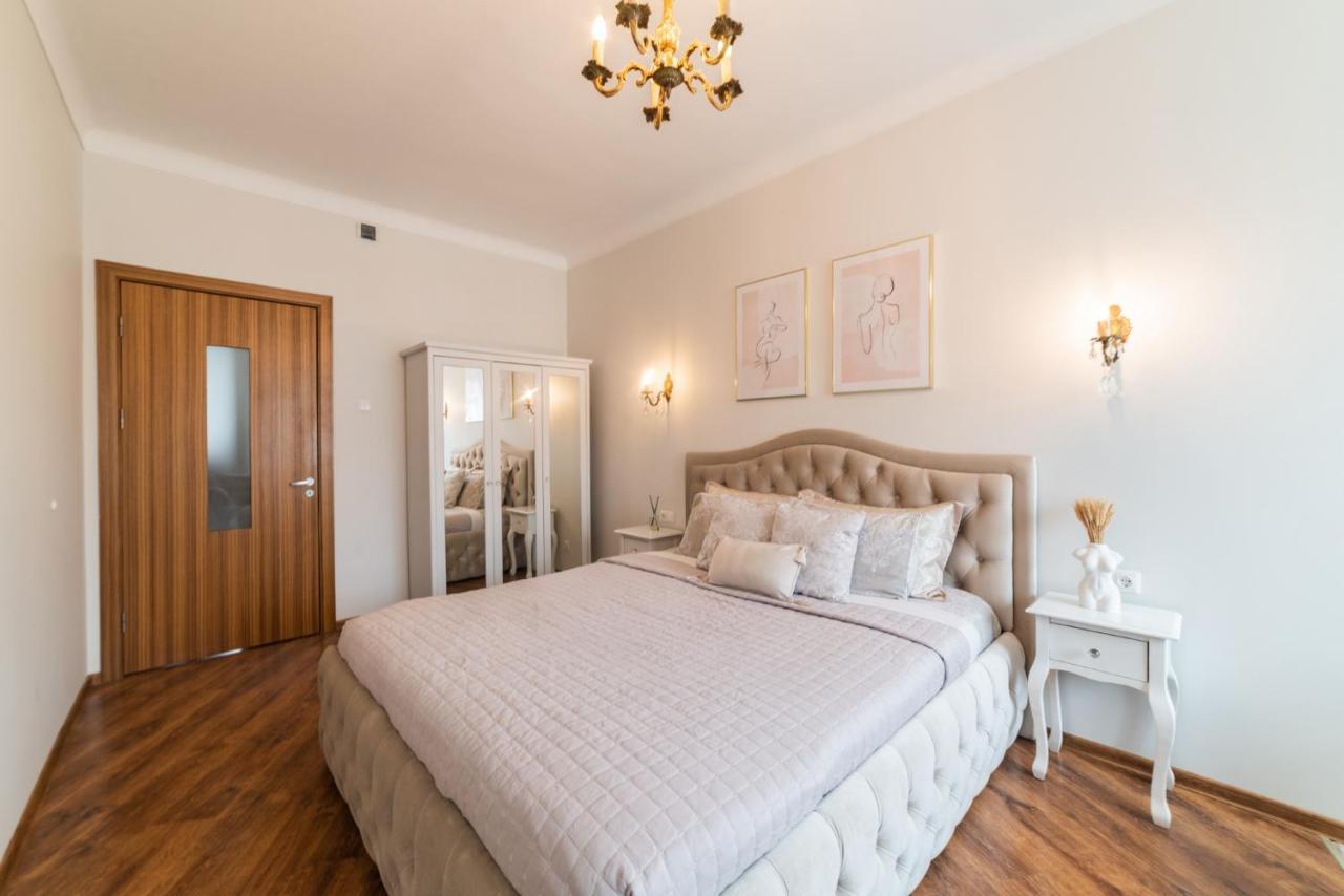 E. D. Angel Wing Apartment 希奥利艾 外观 照片